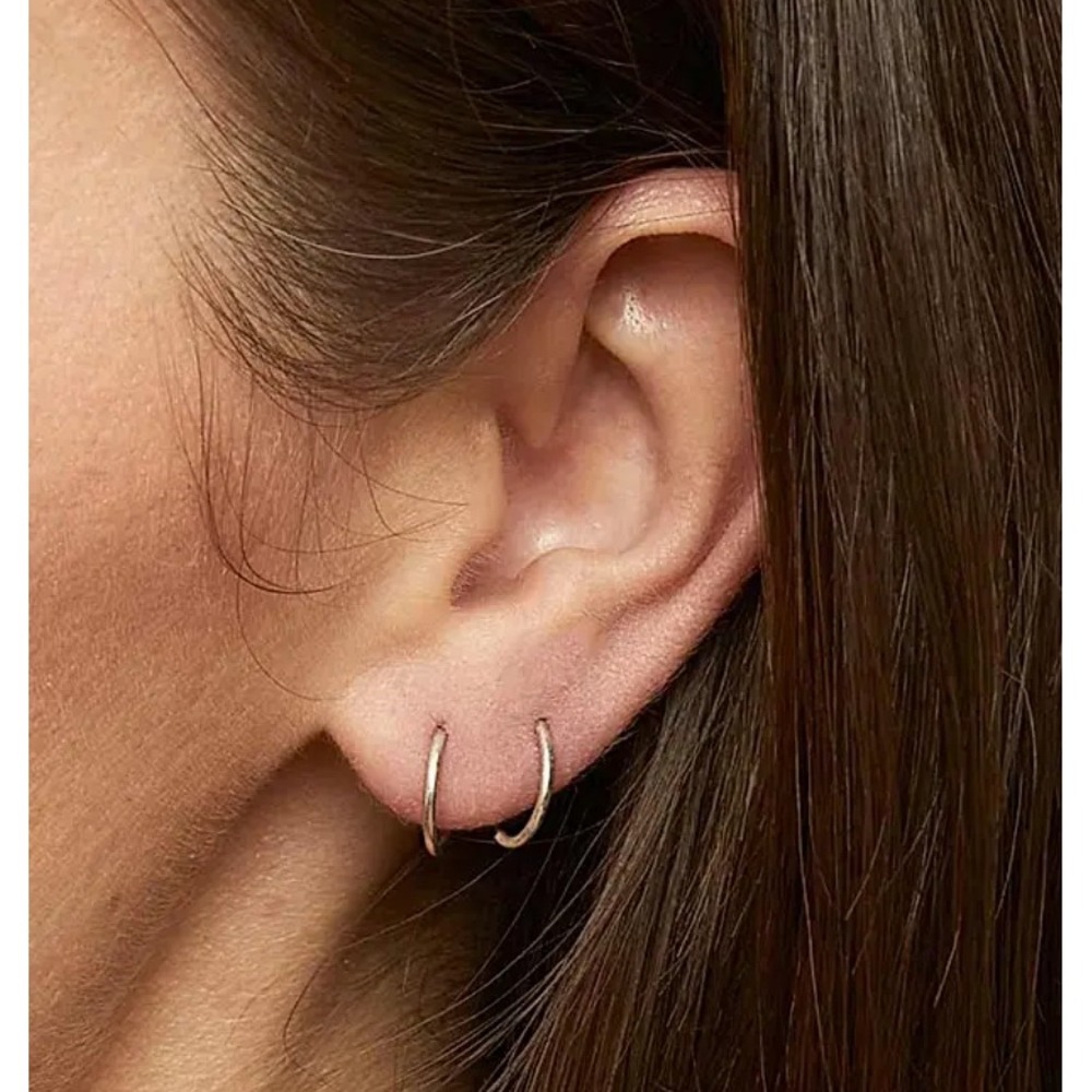 Oradina 14K Yellow Gold Easy Day Petite Hoops 10mm